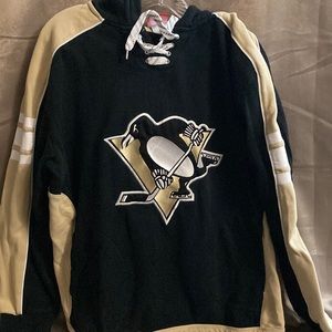 Pittsburgh Penguins Hoodie with side pockets